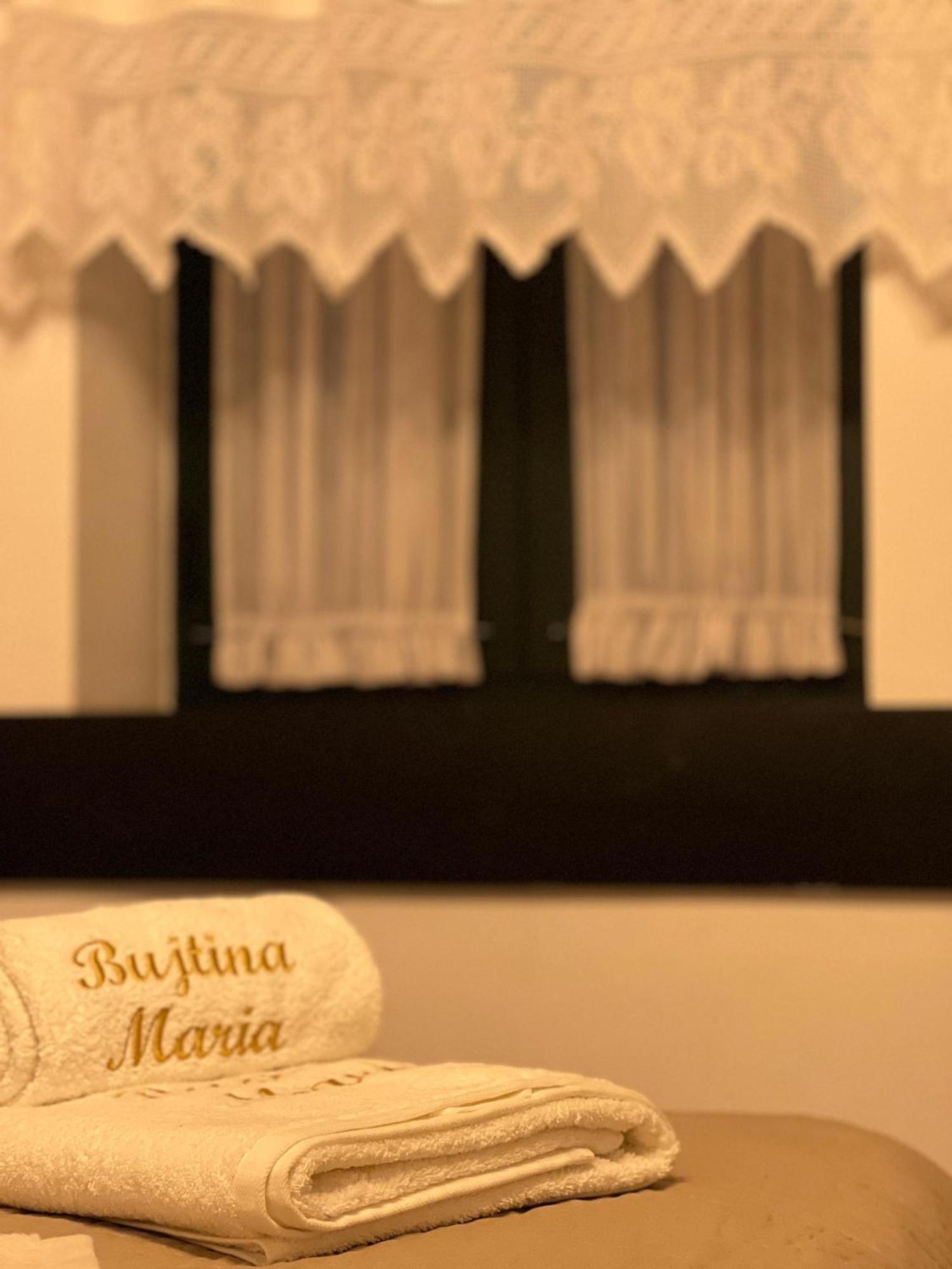 Bujtina Maria Hotell Stegopull Eksteriør bilde